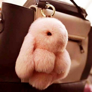 персиковый кролик на сумку