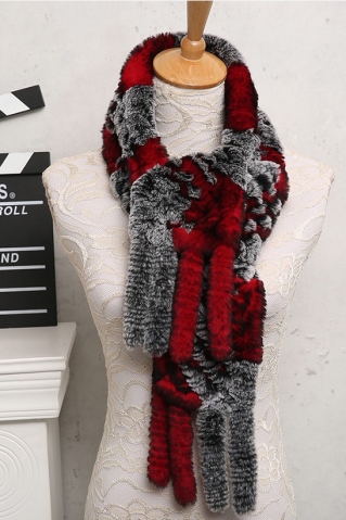 красно-серый меховой шарф
